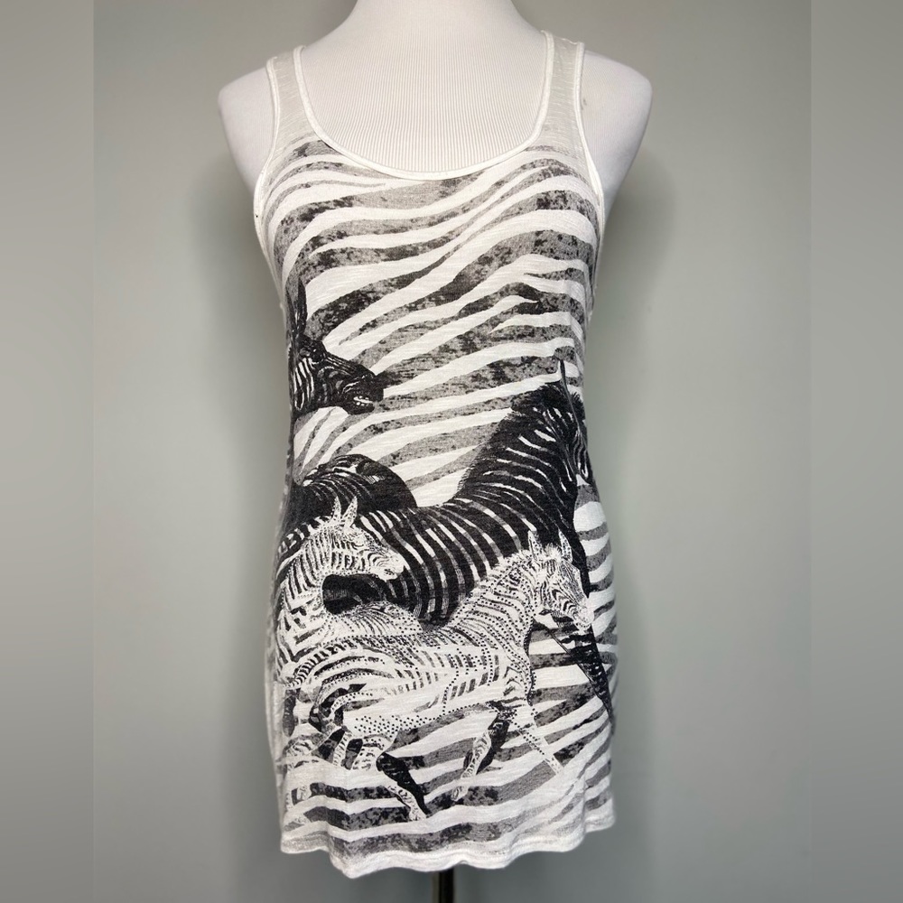 Women’s A’gaci white tank top small